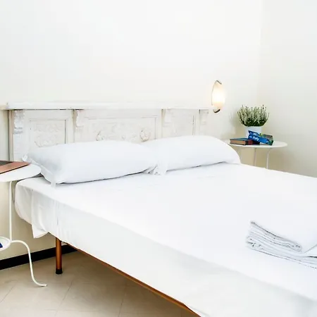 - Walk To Navona - Full Kitchen - Fast Wi-fi & A-c Apartment Rom